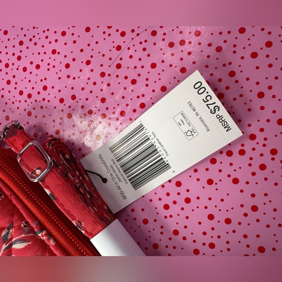 Vera Bradley All in One Crossbody Imperial Hearts NWT - Picture 12 of 13